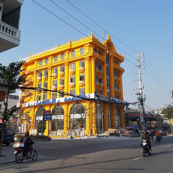 Thi Công showroom Yody